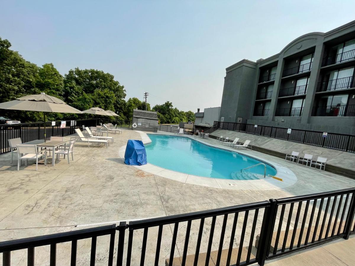 Country Inn & Suites By Radisson, Erlanger - Cincinnati South ภายนอก รูปภาพ